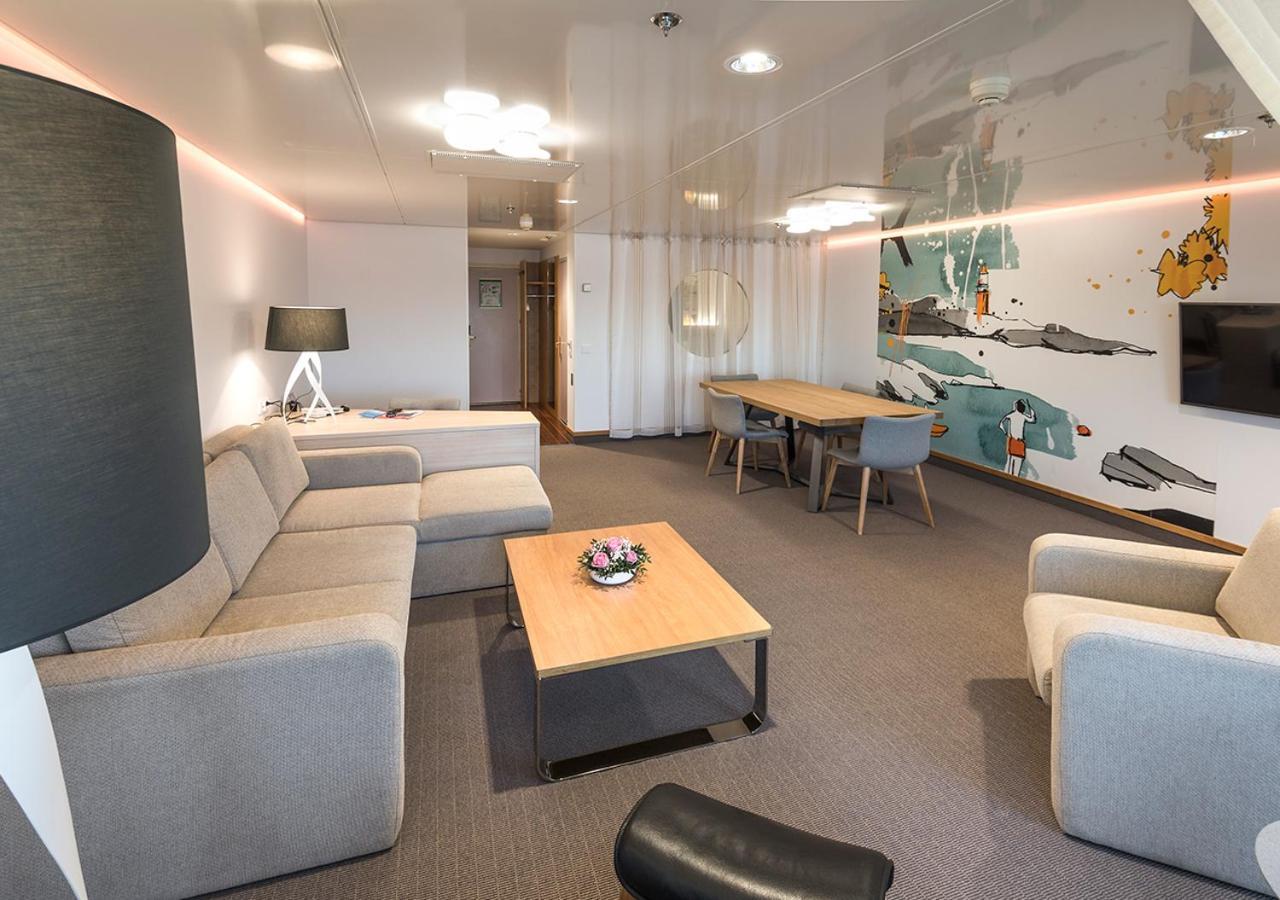 Viking Line Ferry Viking Cinderella - 2-Night Cruise Stockholm-Helsinki-Stockholm Hotel Cameră foto