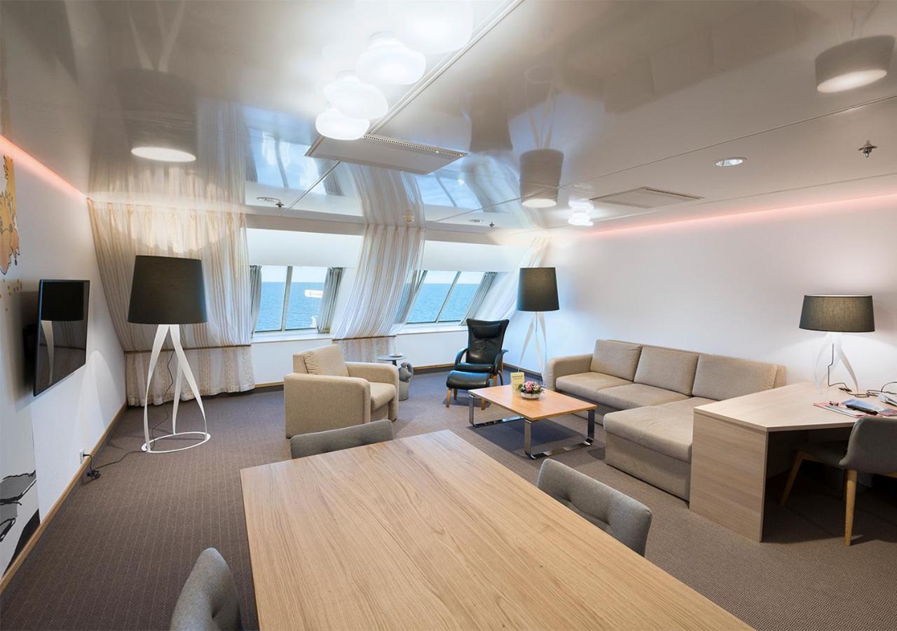 Viking Line Ferry Viking Cinderella - 2-Night Cruise Stockholm-Helsinki-Stockholm Hotel Cameră foto